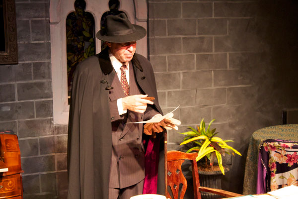 Ronald Rand as Harold Clurman